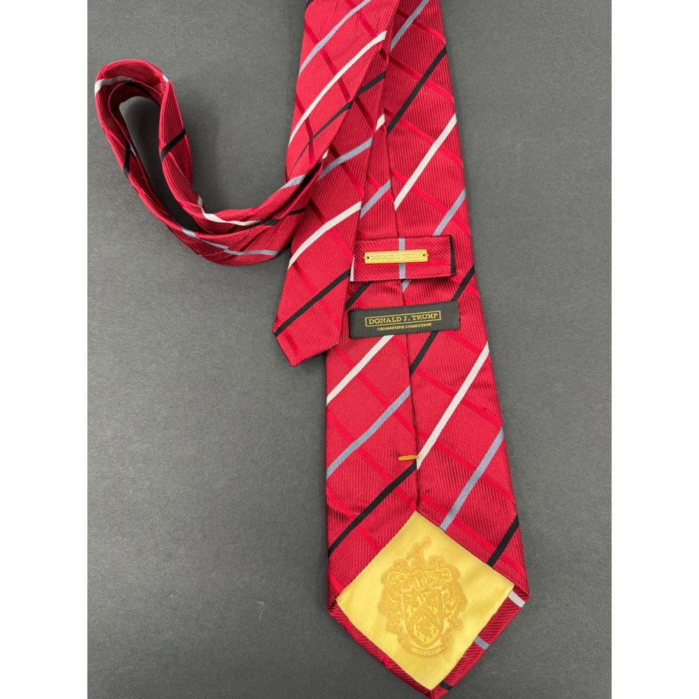 Donald J Trump Signature Collection Silk Business Power Tie Striped